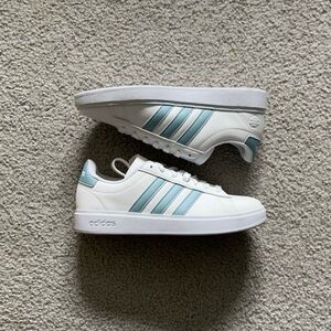 Adidas Grand Court 2.0 ‘White Blue’ Sneakers